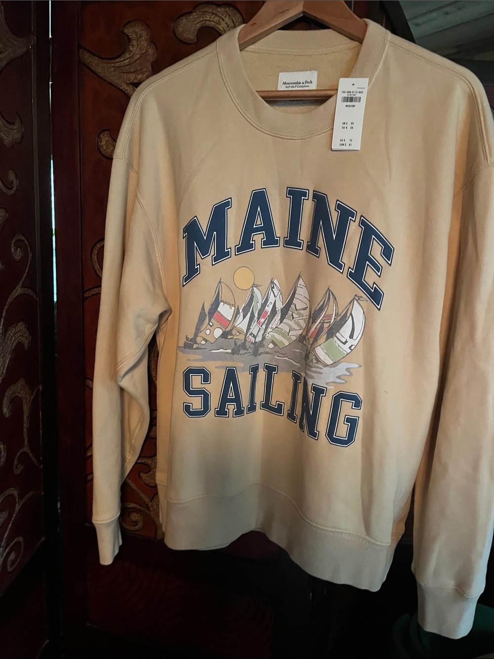 Abercrombie & Fitch Beige 'Maine Sailing' Crewneck Sweatshirt size medium NWT